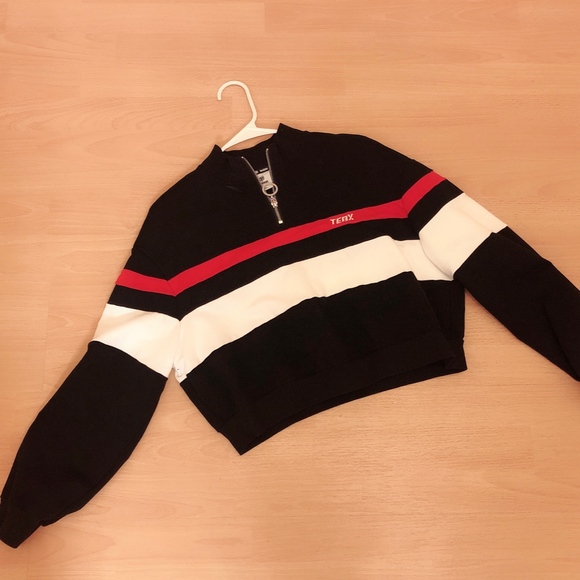 Croptop - Picture 4 of 4